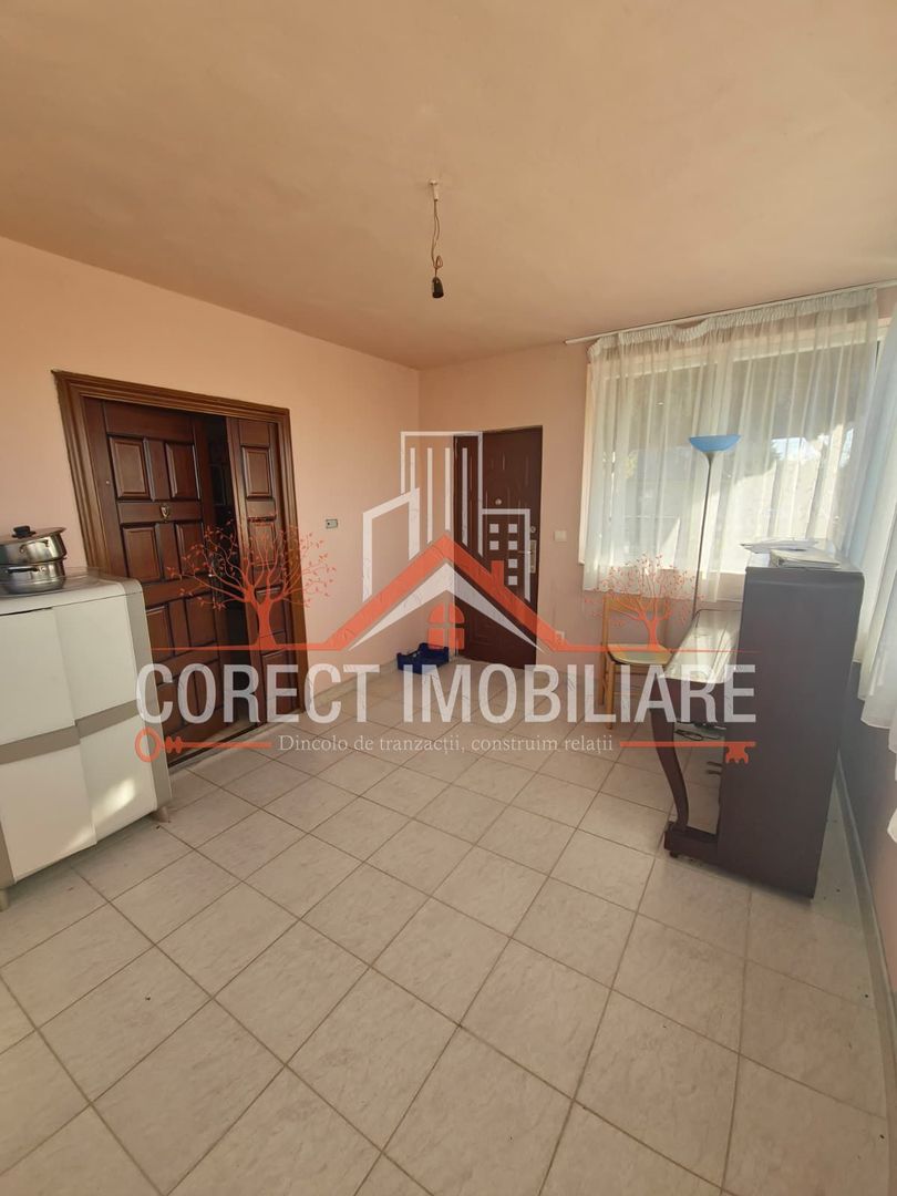 🏡 Casă spațioasă la super pret 477 euro/mp - Poză 8