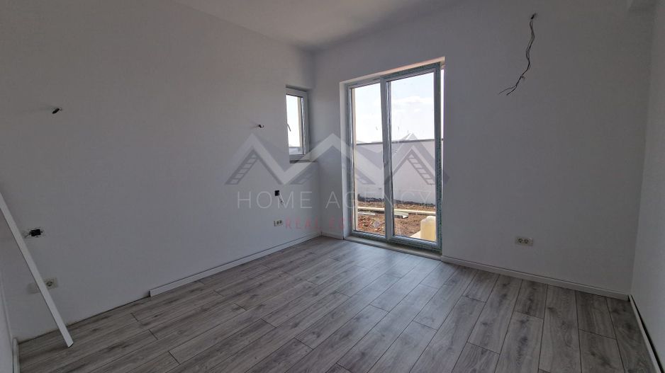 Case parter 300 mp curte Comision 0 - Poză 11