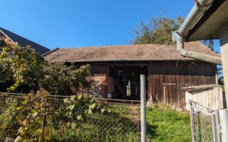 Casă bătrânească 140mp, teren 19 ari, Sâncrai str principală - Poză 9