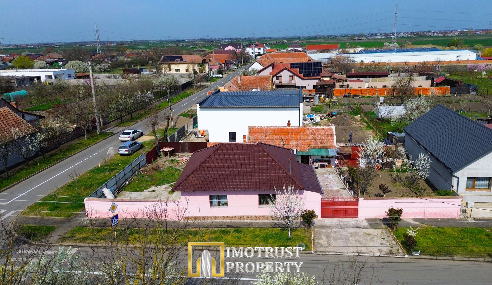 Casă de vânzare | Gai, Arad | Teren generos, acces din două străzi - Poză 1