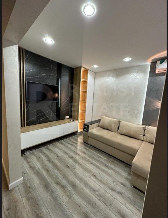 Chirie, apartament, 2 camere, strada Lev Tolstoi, Centru - Poză 2