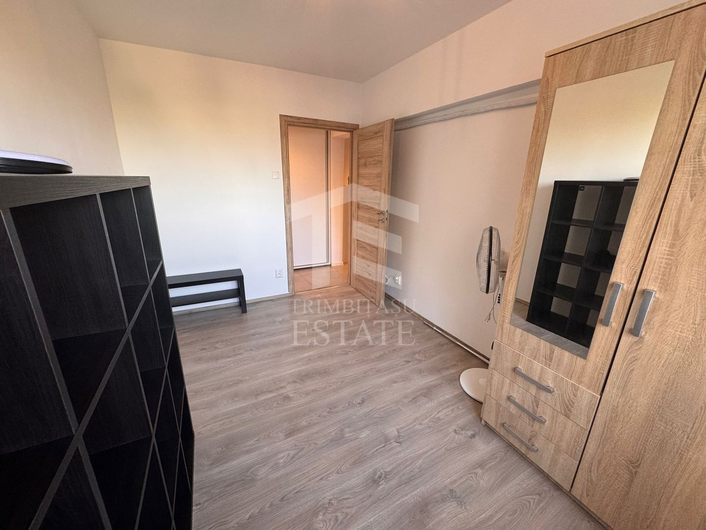 Lacul Tei 3 camere Renovat 65mp 4/8 - Poză 12