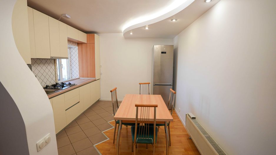 Apartament de 3 cam cu centrala si parcare - metrou Gorjului - Poză 2