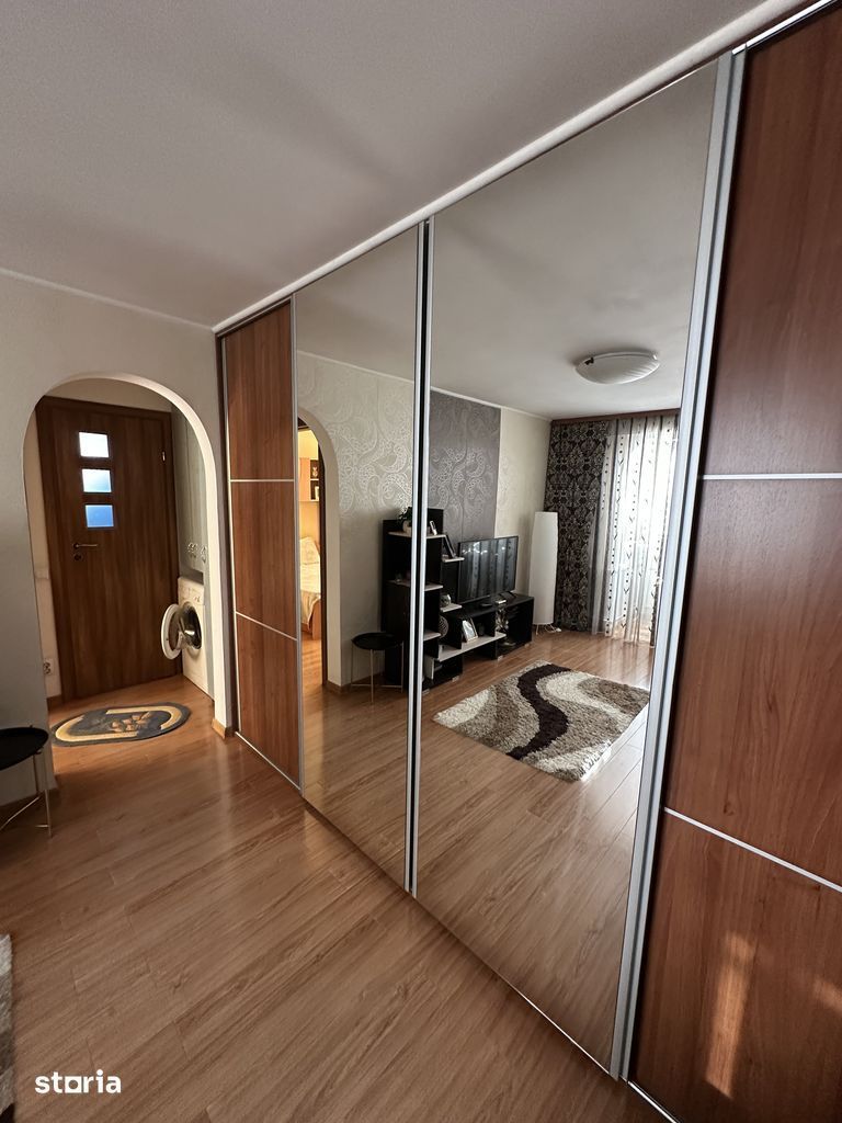 Apartament 2 camere semidecomandat, mobilat și utilat - Poză 5