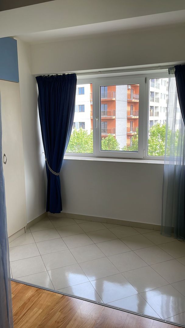 De vanzare Apartament 3 camere Matei Basarab, Calarasi, Central - Poză 16