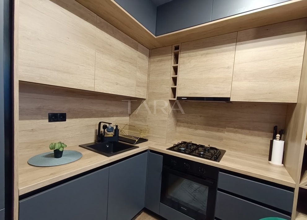 Apartament cu 3 camere de vanzare in Floresti - Poză 3