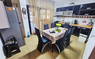 🏡 Casă deosebită – 2 unități locative, 6 dormitoare, zona Albert - Poză 94