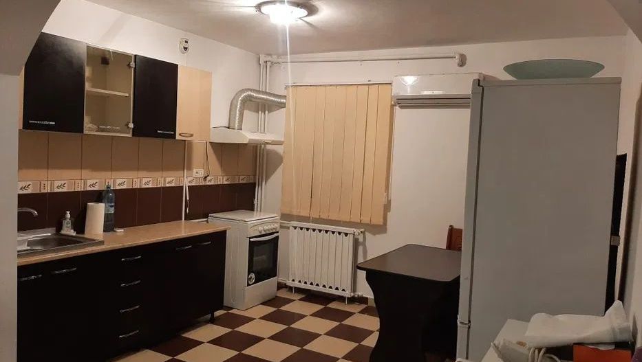 Inchiriere 2 Camere Vitan Mall - Poză 2