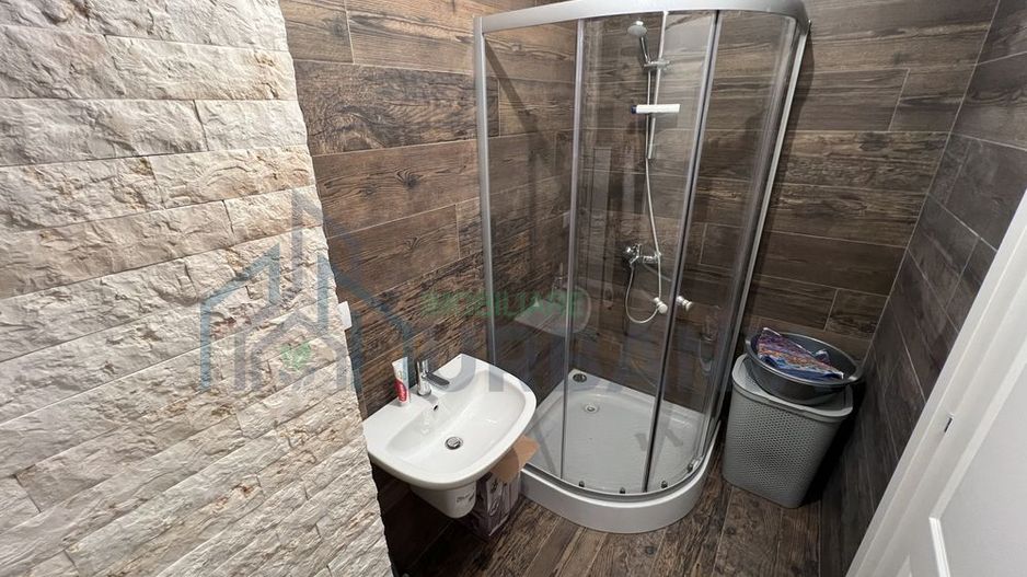 Apartament de inchiriat in Visoianu. - Poză 8