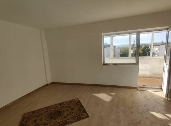 Apartament 2 camere Botosani - Poză 3