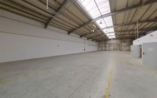 Hală industrială de închiriat 853 mp - Poză 9