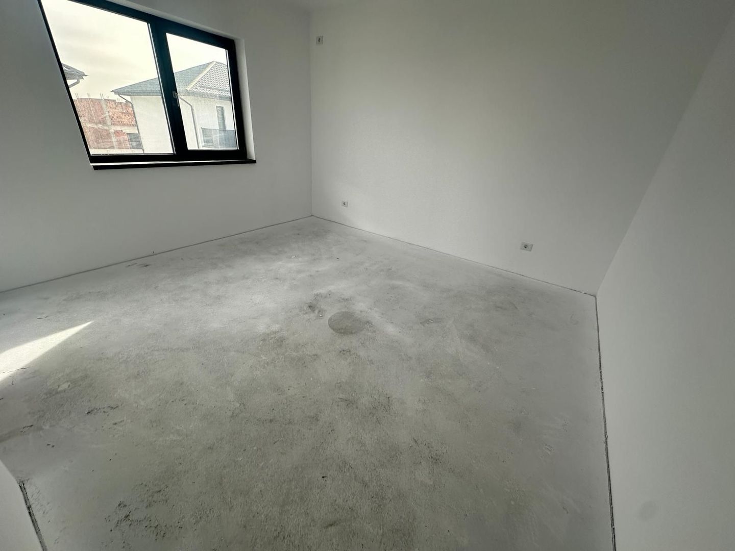 CASA INDIVIDUALA, TOATE UTILITATILE, INCALZIRE PARDOSEALA, COMISION 0% - Poză 16