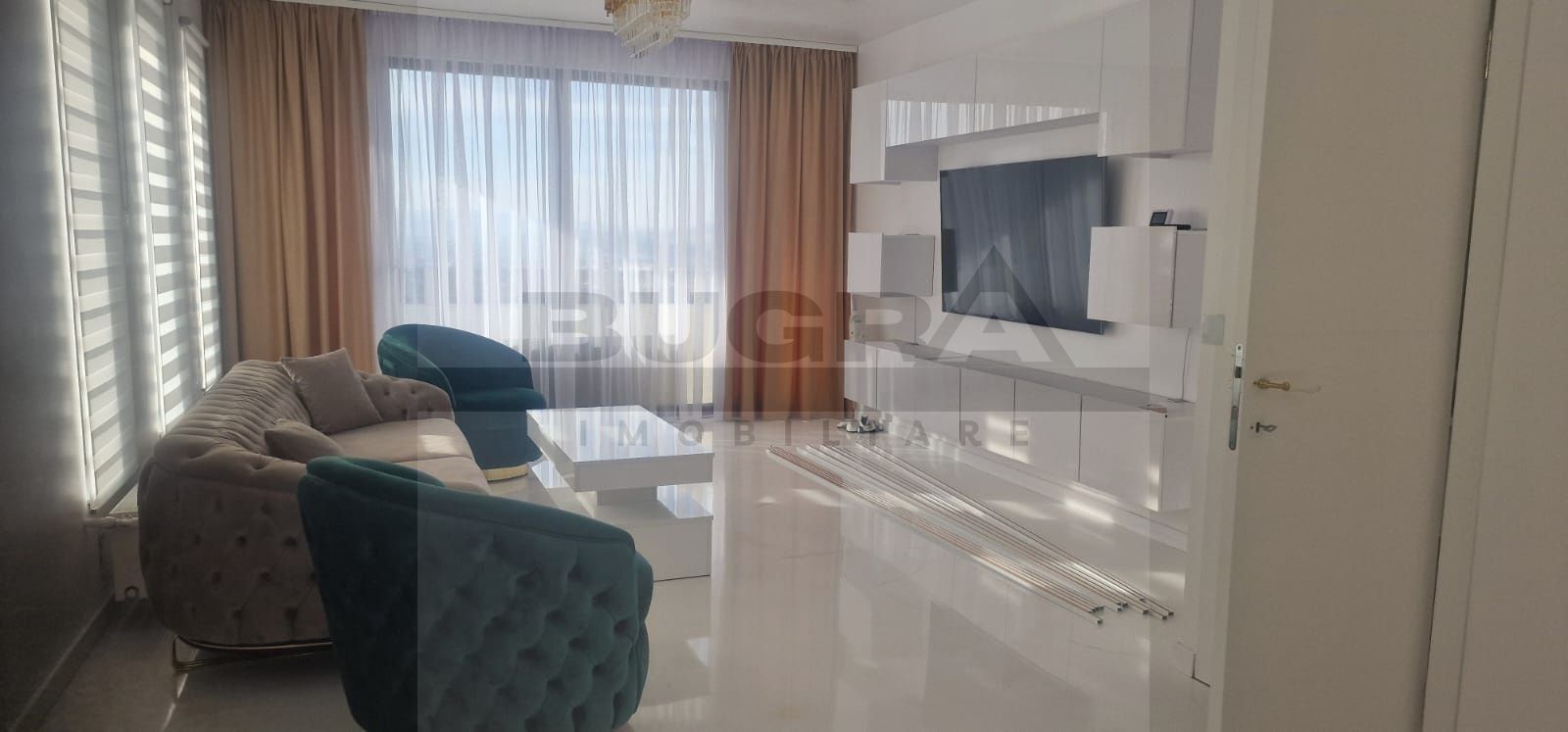 Duplex ultrafinisat de 130mp, teren 350mp, 2 parcari, zona Poligonului - Poză 1