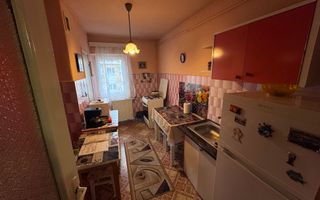 Apartament cu 3 camere decomandate | Zona B-dul Nicolae Titulescu - Poză 12