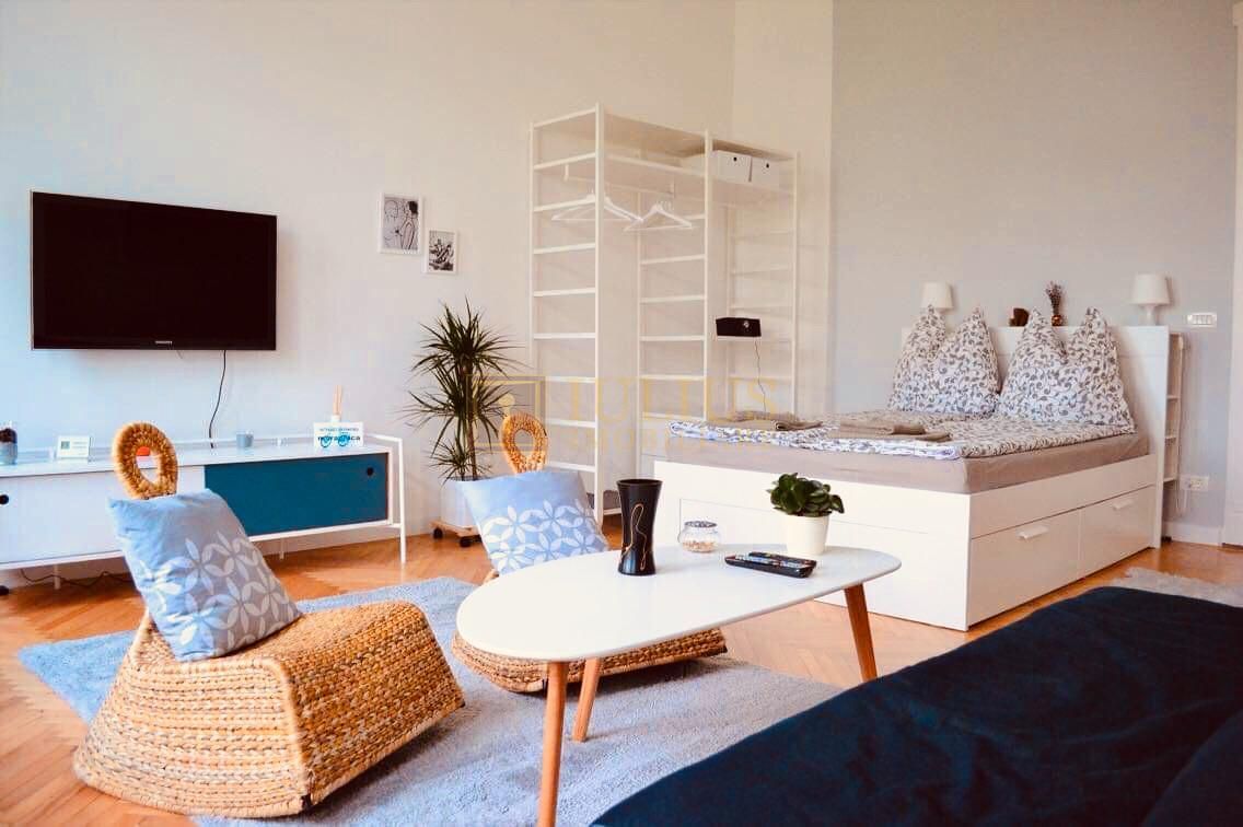 Amenajat modern, centrala proprie, cladire istorica - Poză 6