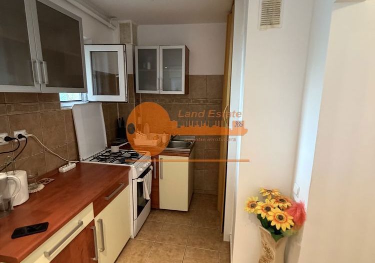 Garsonieră tip studio | vedere sud | Mega Mall București - Poză 3