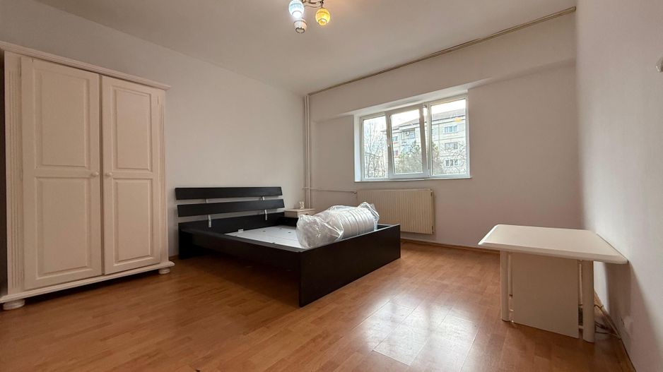 Chirie, apartament, 1 camera, 30 mp, Traian Lalescu Oradea. 250 E/lună - Poză 2