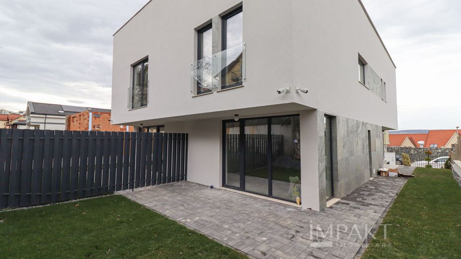 Duplex superb cu 6 camere si 4 bai in Andrei Muresanu! - Poză 20