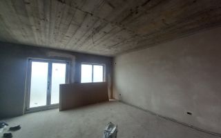 Duplex 4 camere | Bragadiru | curte generoasă, zonă liniștită - Poză 6