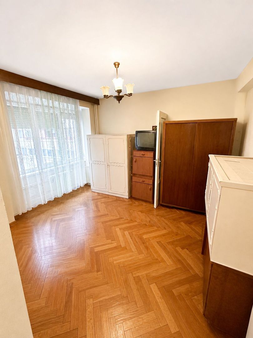 APARTAMENT 4 CAMERE ULTRACENTRAL - Poză 5