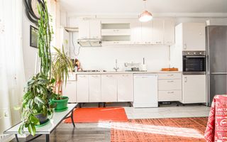 Apartament cu 2 dormitoare si loc de parcare in Floresti, zona Terra - Poză 16