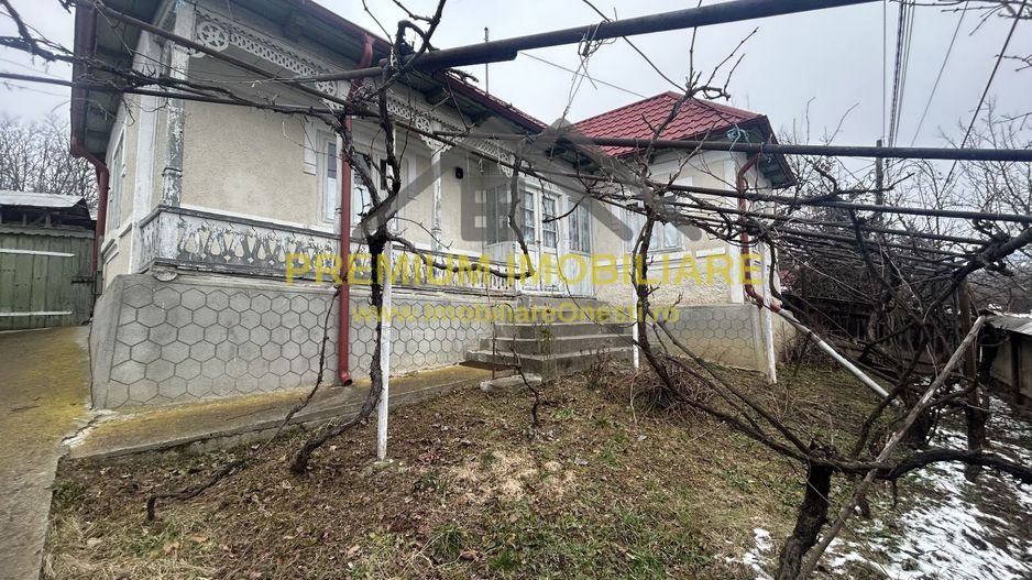 Casa de vanzre/schimb în Brătila - Poză 1