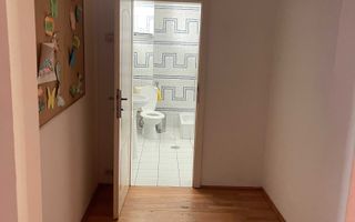 Apartament in vila de inchiriat - pretabil zona birou - Poză 2