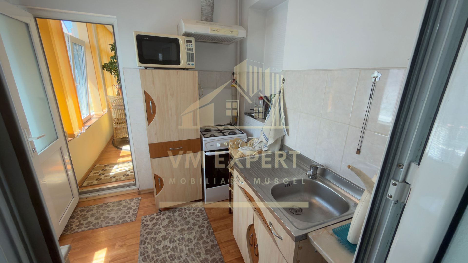 CASĂ 6 CAMERE TEREN 456 MP CENTRU CANPULUNG - Poză 17