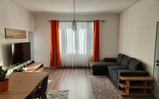Apartament 4 camere 111 mp utili garaj si teren 458 mp zona Centrala - Poză 3