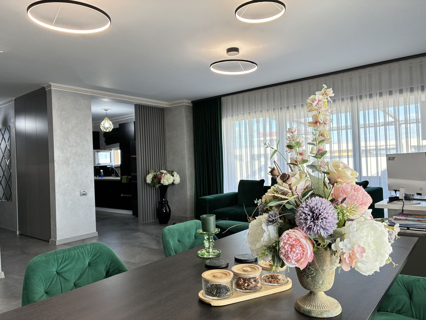 Penthouse de vanzare in Victoria Residence | Nufarul Oradea - Poză 2