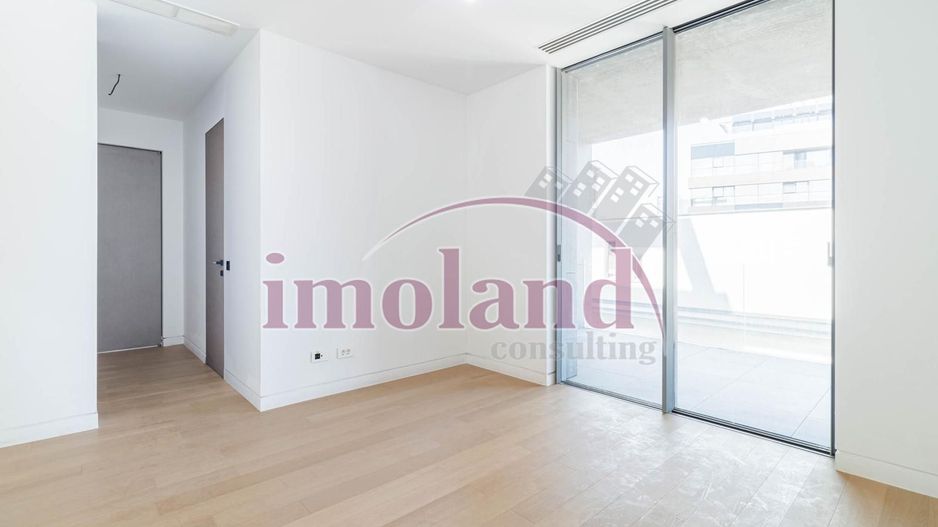 Apartament - 3 camere - vanzare - Lacul Floreasca - Poză 3