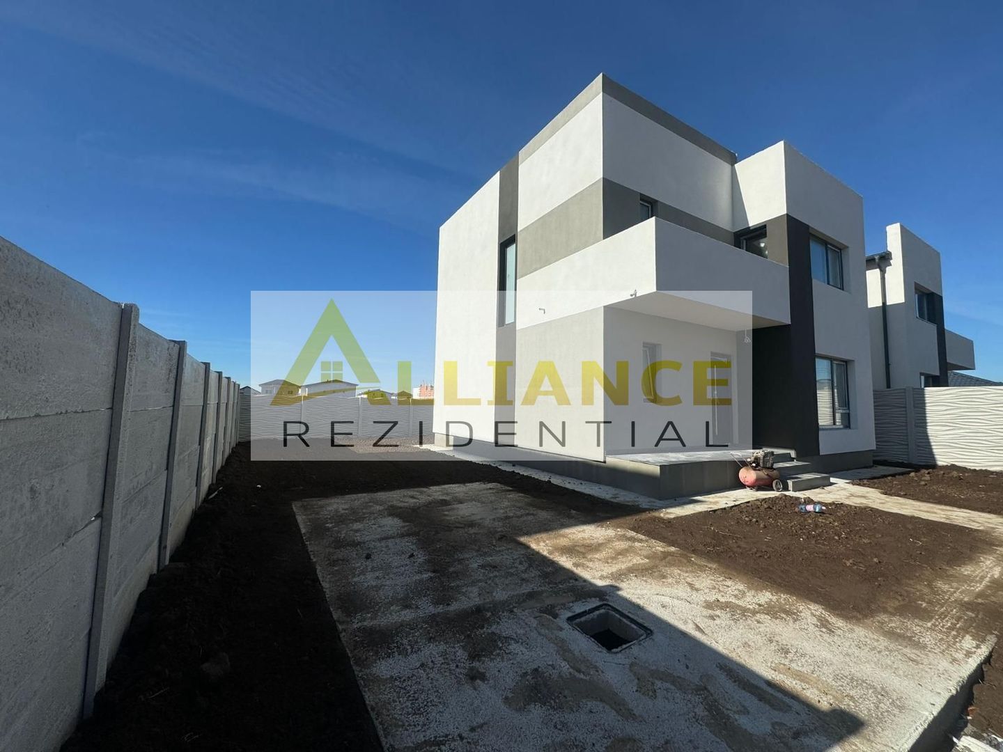 Casa Individuala - 4 camere - 2 bai - 385 mp teren - Poză 6
