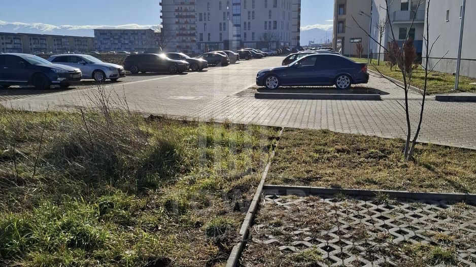 TEREN INTRAVILAN PENTRU CONSTRUCTIE BLOCURI-20000 MP, ZONA CALEA SURII MICI - Poză 4