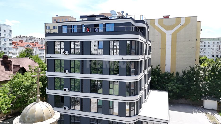 Penthouse 92,2 m² în Buiucani | Terase generoase | Lift direct - Poză 3