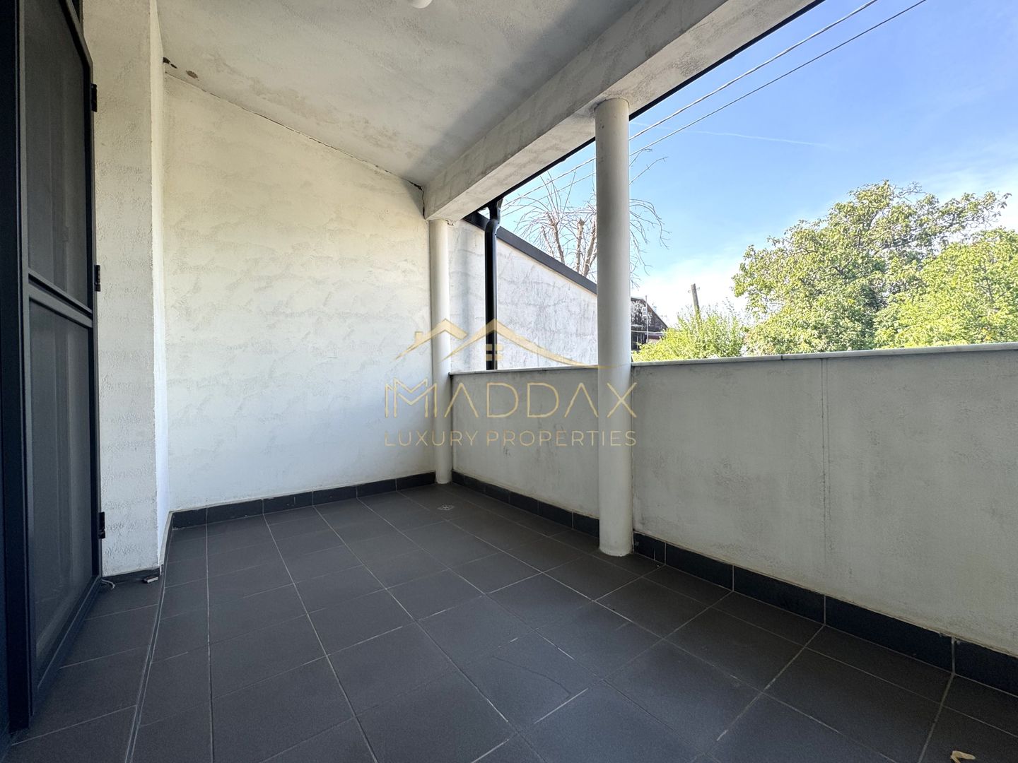 Vila cu 5 camere *344mp* + 800mp Teren // Zona Bucurestii Noi - Poză 19
