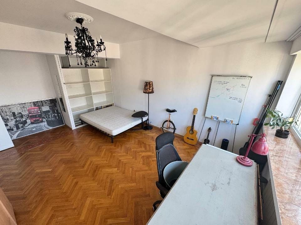 ap. 3 camere 2 bai 2 balcoane 2 scari 2 lifturi Calea Victoriei Biserica Amzei - Poză 10