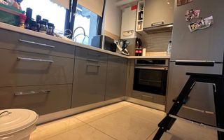 Apartament modern 2 camere, Brasov, Tractorul cu terasă panoramica - Poză 12