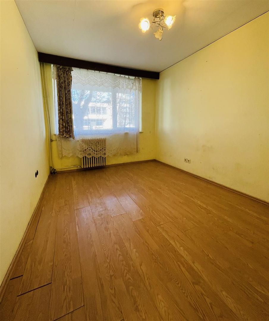 Apartament 2 camere semidecomandat zona Cantemir - Poză 6