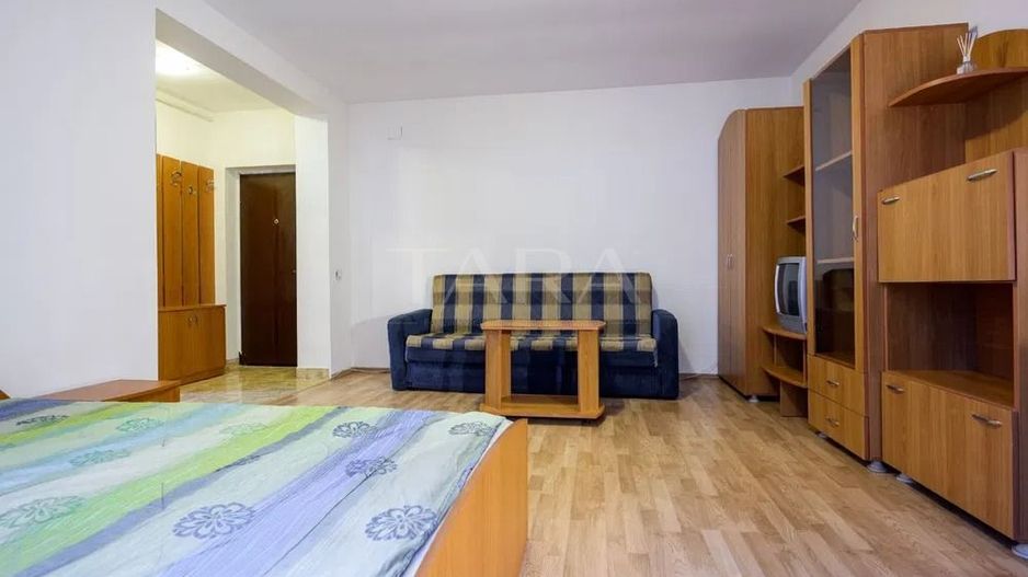 Vanzare apartament 1 camera, Zorilor, zona UMF. - Poză 1