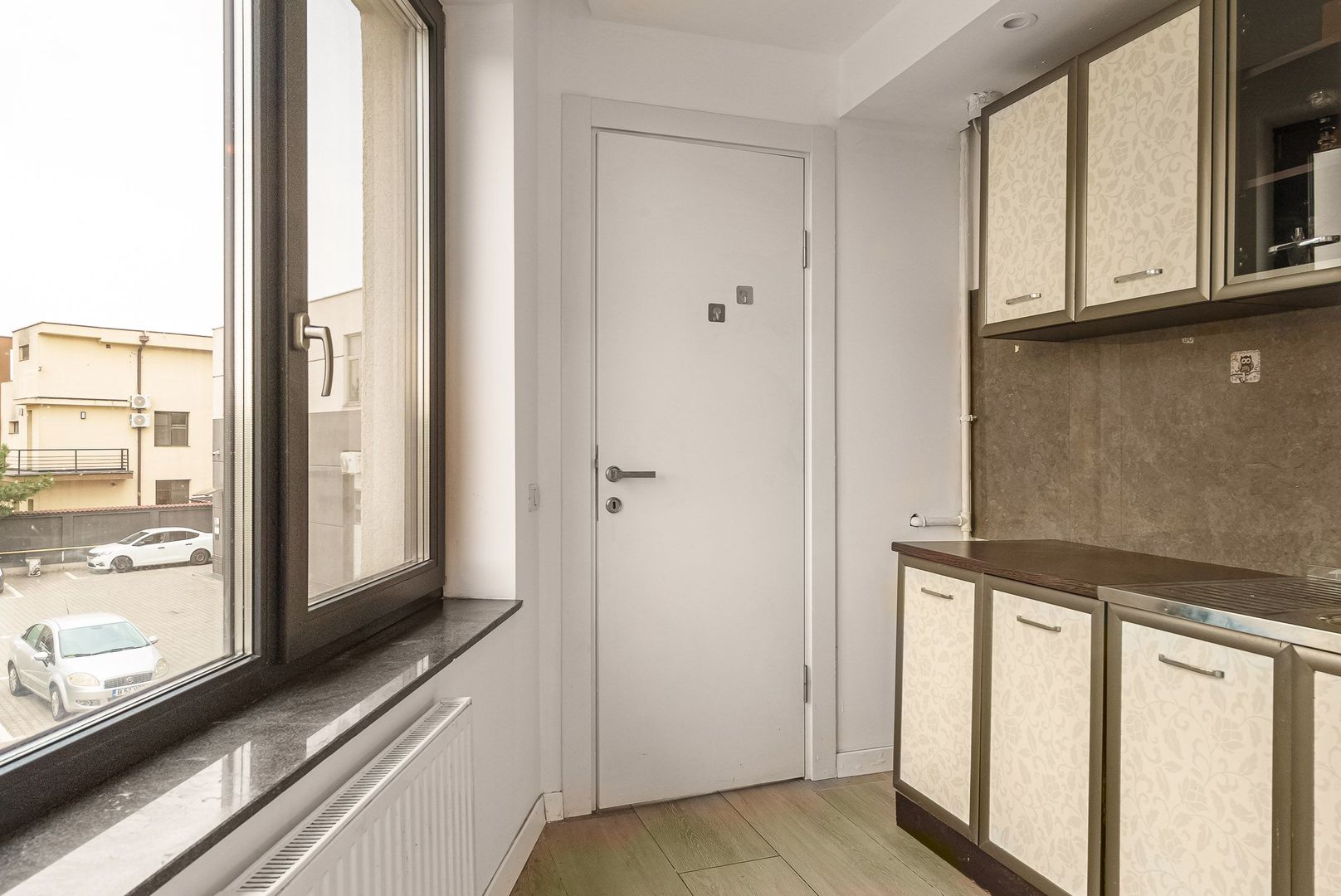 Apt 2 camere Berceni Turnu Magurele vis-a-vis Mega Image bloc 2019 - Poză 4