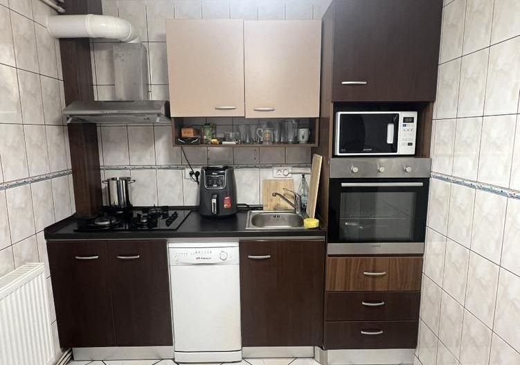 Apartament 3 camere parter decomandat, 67,7 mp, mobilat metrou - Poză 8