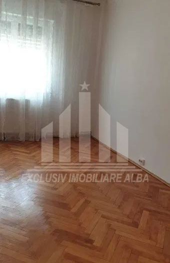 Apartament cu 2 camere decomandate, Cetate-Mercur - Poză 2