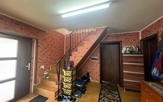 Casă de Vânzare | Șelimbăr  6 Camere | 178 MPU | Teren 210 MP - Poză 10