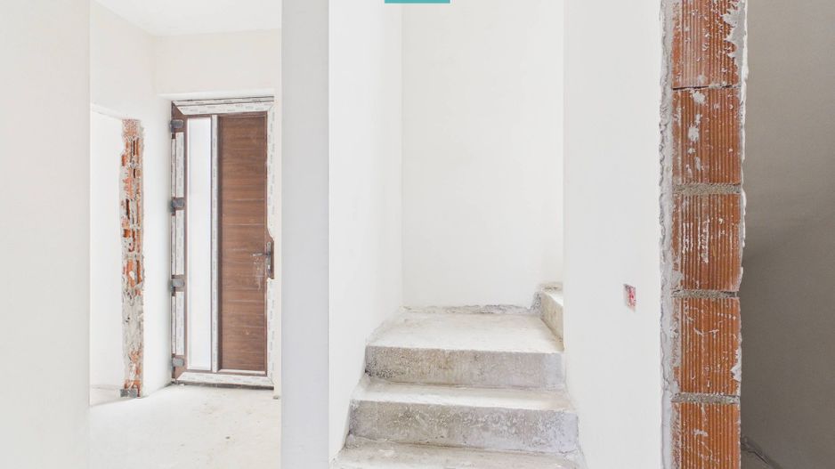 Duplex luminos 101 mp utili, teren 350mp în Covaci - Poză 11