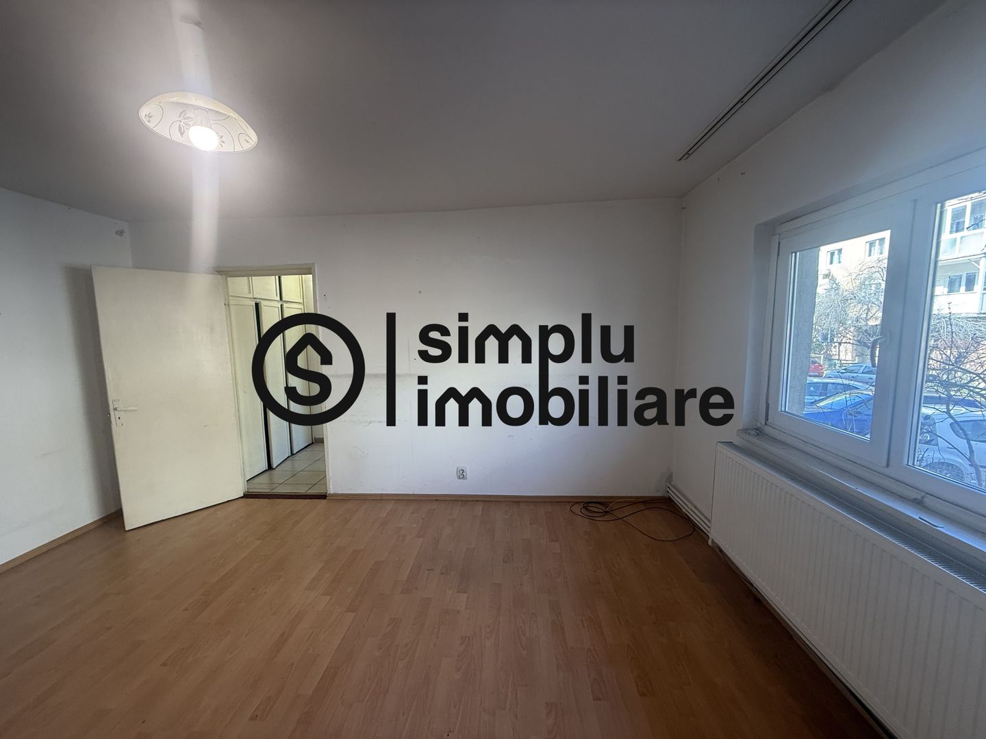 2 camere, parter, centrala termica, Rovine - 110 000 Euro - Poză 3