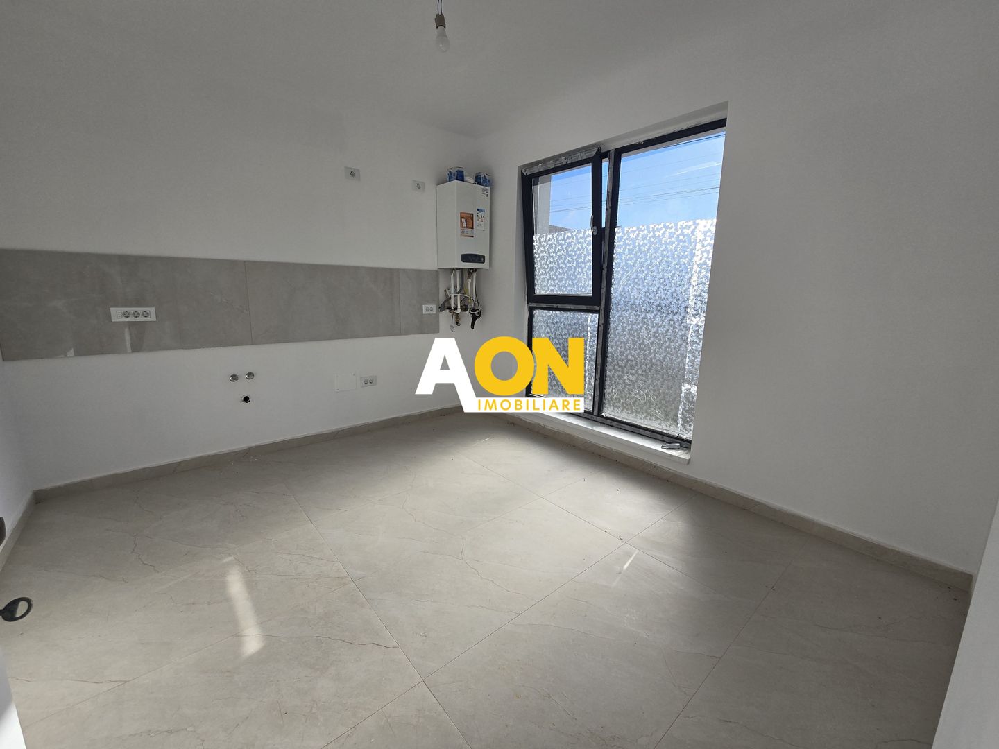 Casa Individuala 4 Camere 316mp Teren, Complet Finisat - Poză 4