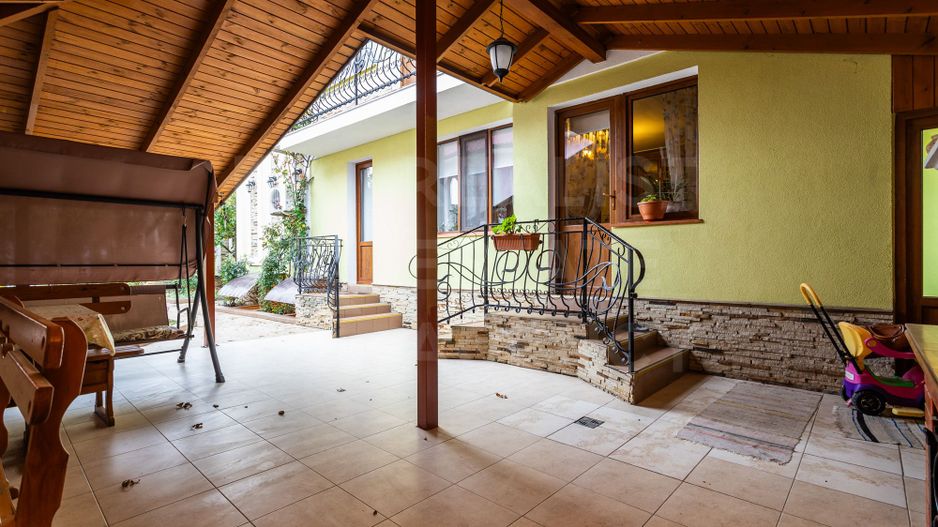 Vânzare, casă, 2 nivele, 6 camere, strada Luceafărul, Ciorescu - Poză 17