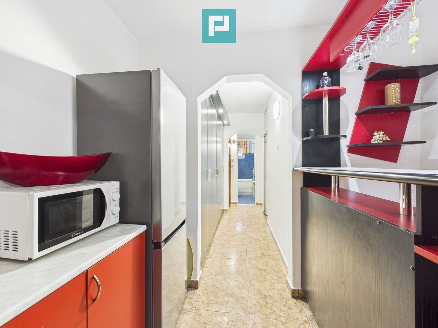 Apartament de închiriat Alfa - Poză 2