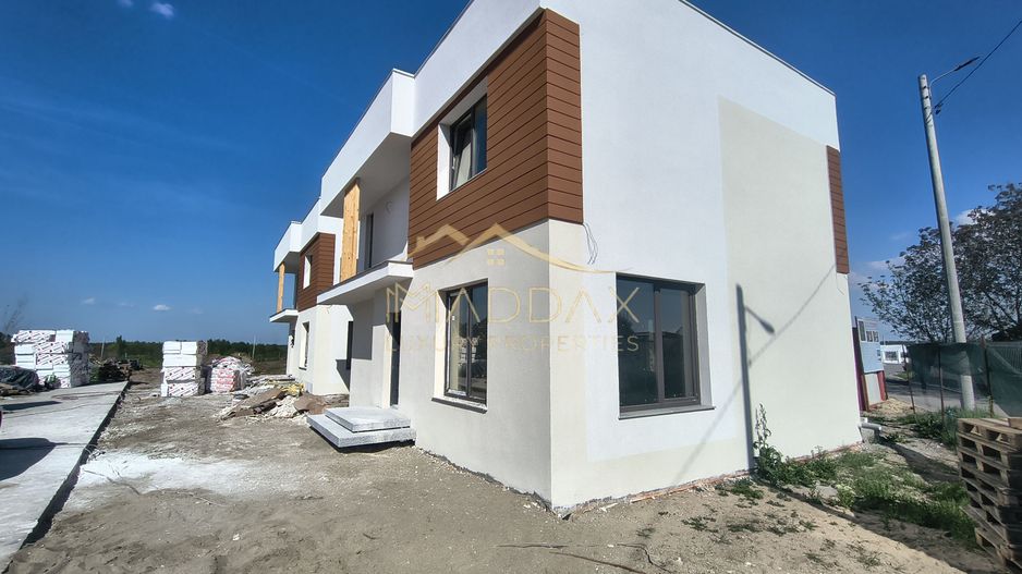 Vila moderna 5 camere // Chiajna // zona noua de case - Poză 43