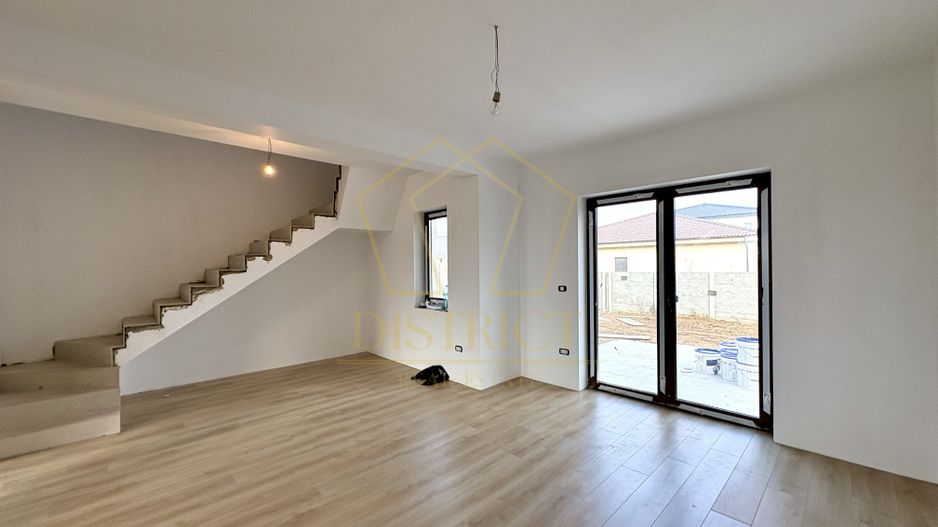 Duplex cu 3 camere, despărțit prin baie | Mosnita Noua | Valery 3 - Poză 2